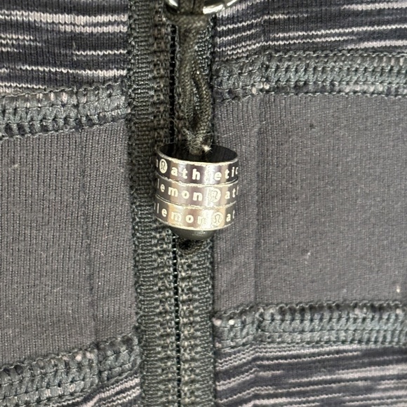 Lululemon Dark Grey Stride Full zip Jacket SZ 4 - Picture 6 of 10